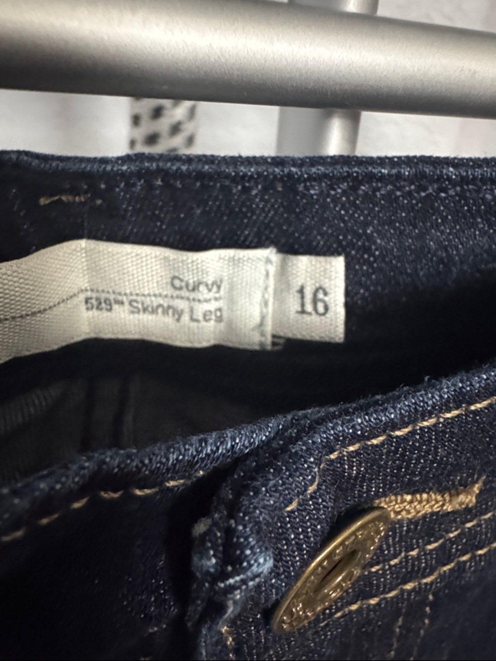 Levi's Dark Indigo Cropped Jeans - Picture 2 of 3